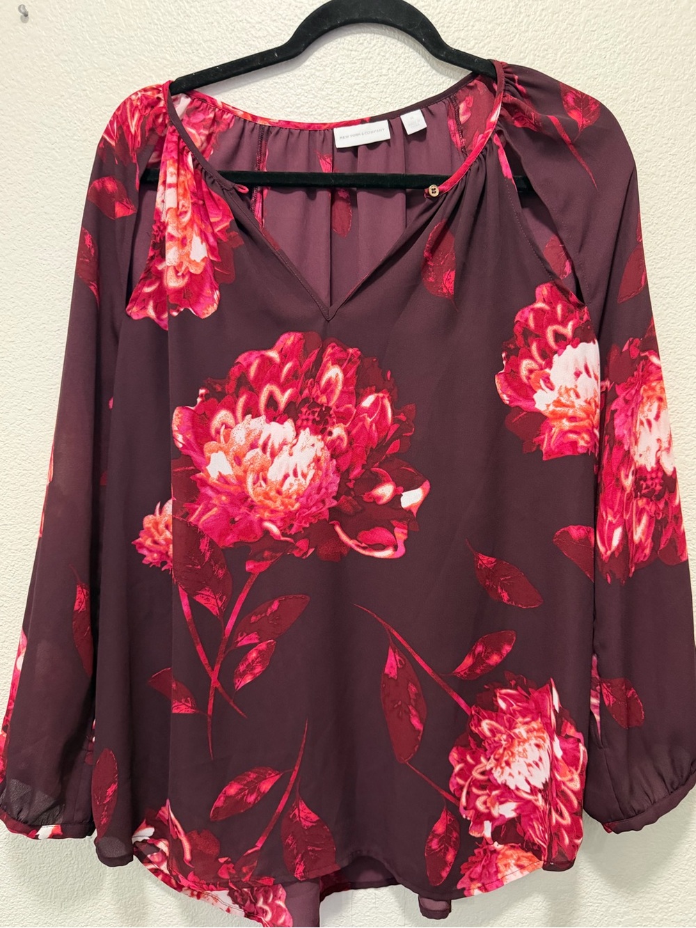 New York & Co burgundy floral blouse, lightweight, XL